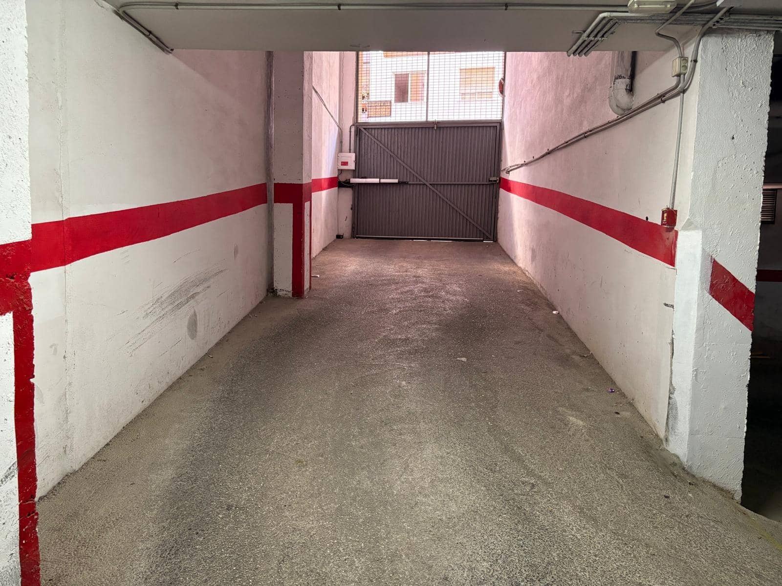 Garage til salg i Torrevieja - € 7.500 (Ref: 9415928)