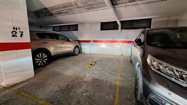 Garaż na sprzedaż w El Molino, Torrevieja - 7 500 € (Ref: 9415928)