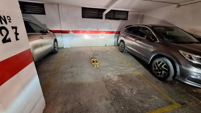 Garaż na sprzedaż w El Molino, Torrevieja - 7 500 € (Ref: 9415928)