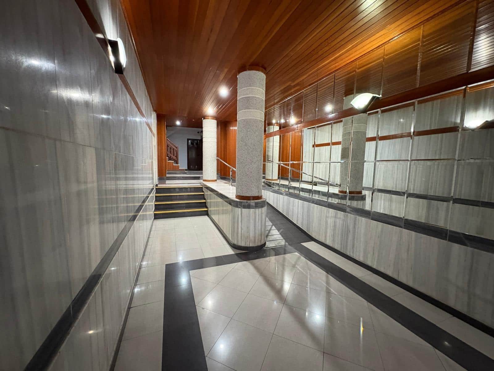 2 Zimmer Apartment zu verkaufen in Torrevieja mit Pool - 159.900 € (Ref: 9415929)