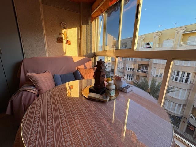 2 Zimmer Apartment zu verkaufen in Playa del Cura, Torrevieja mit Pool - 159.900 € (Ref: 9415929)