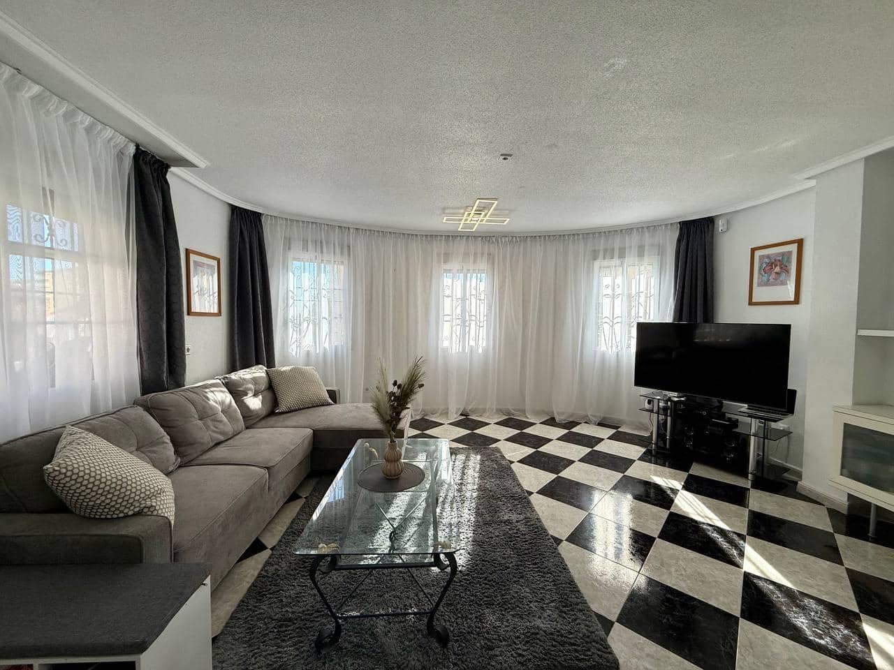 4 camera da letto Villa in vendita in Playa Flamenca con piscina garage - 419.000 € (Rif: 9419757)