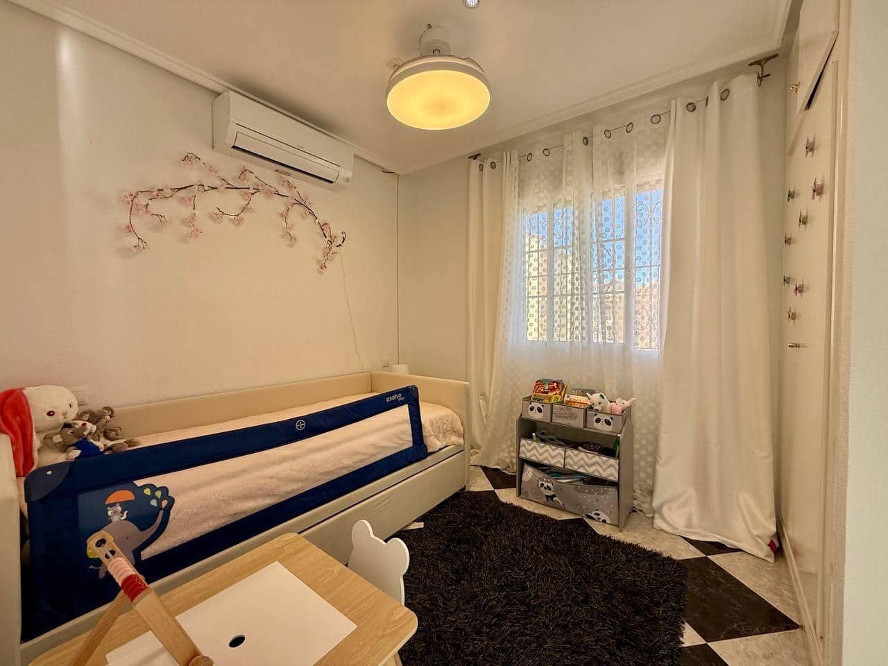 4 camera da letto Villa in vendita in Playa Flamenca con piscina garage - 419.000 € (Rif: 9419757)