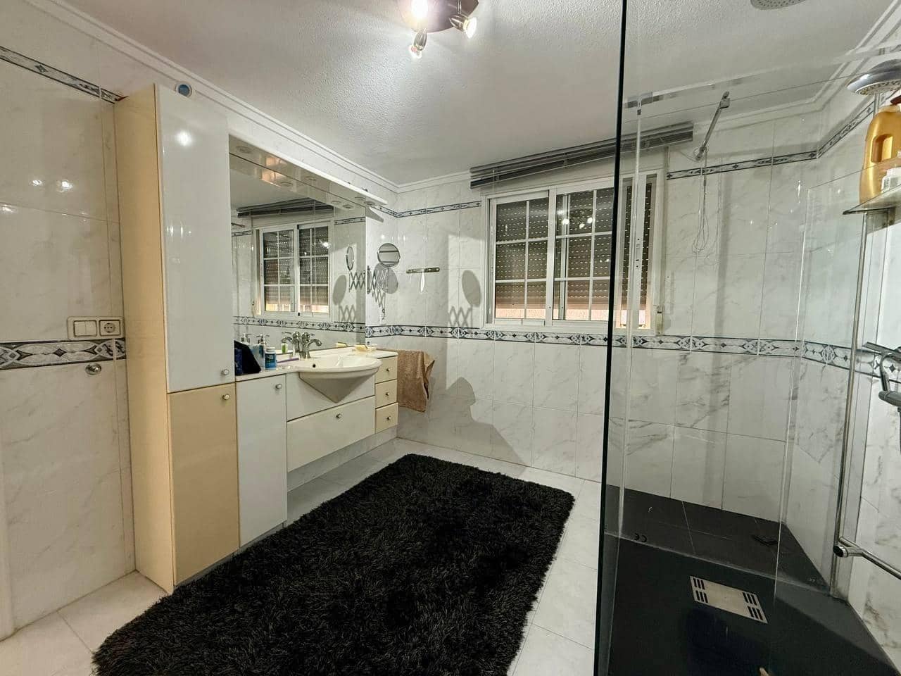 4 camera da letto Villa in vendita in Playa Flamenca con piscina garage - 419.000 € (Rif: 9419757)