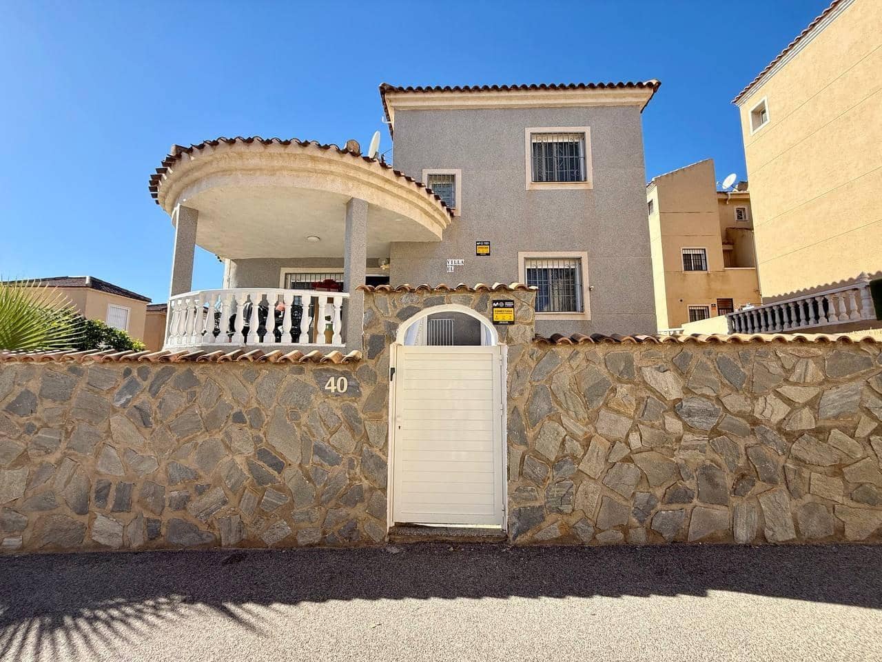 4 camera da letto Villa in vendita in Playa Flamenca con piscina garage - 419.000 € (Rif: 9419757)