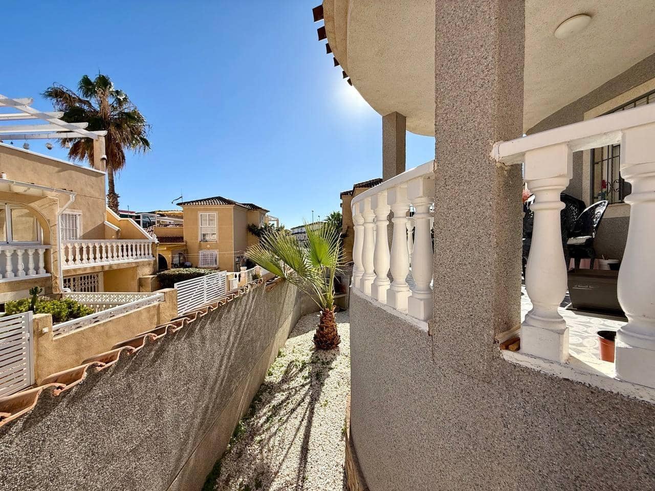 4 camera da letto Villa in vendita in Playa Flamenca con piscina garage - 419.000 € (Rif: 9419757)