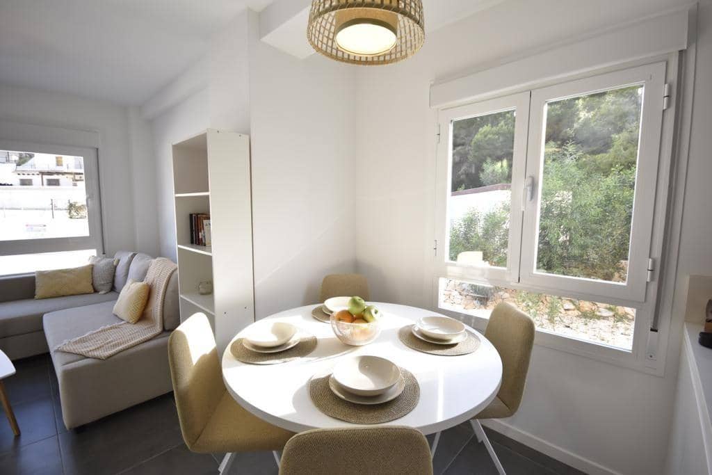 Apartamento de 3 habitaciones en Campoamor en venta con piscina - 209.000 € (Ref: 9419760)