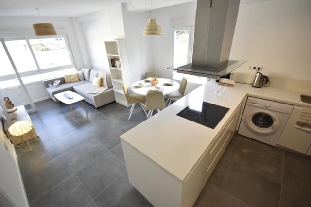 Apartamento de 3 habitaciones en Campoamor, Orihuela en venta con piscina - 209.000 € (Ref: 9419760)