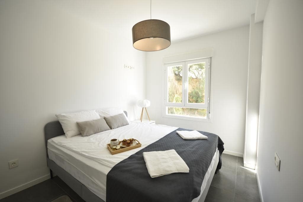 Apartamento de 3 habitaciones en Campoamor en venta con piscina - 209.000 € (Ref: 9419760)