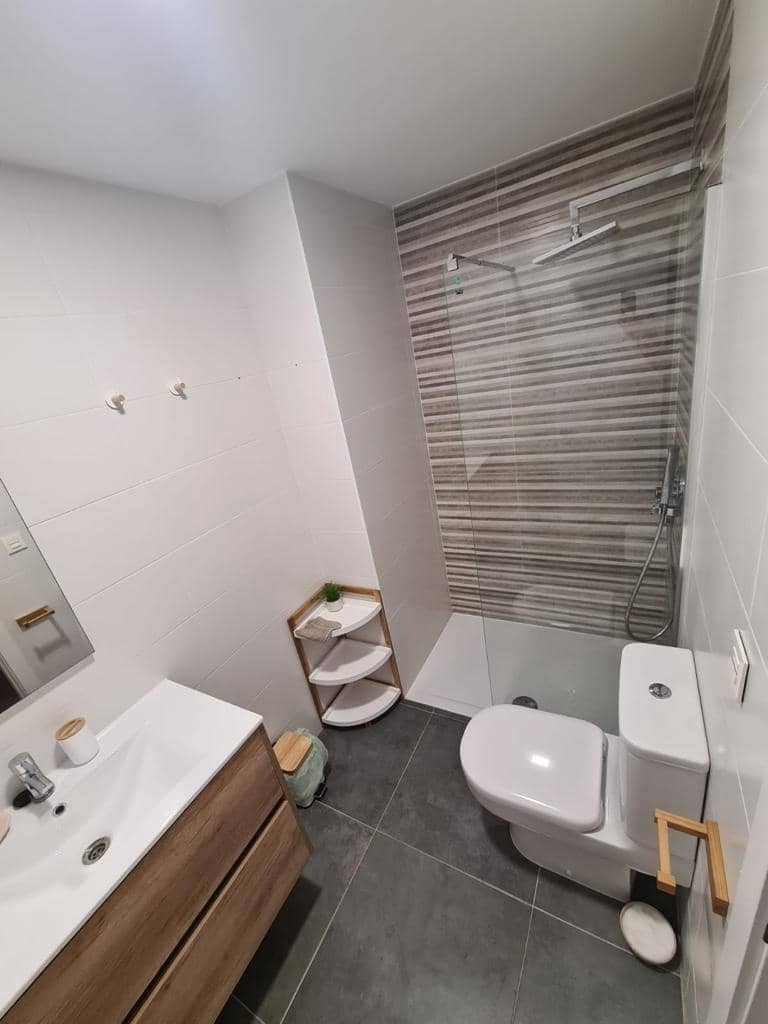 Apartamento de 3 habitaciones en Campoamor en venta con piscina - 209.000 € (Ref: 9419760)