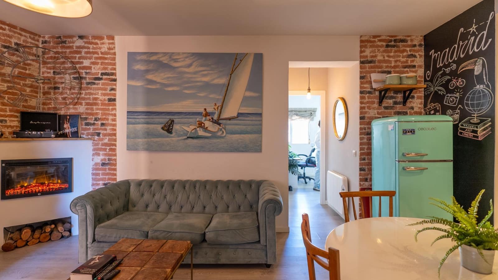 2 bedroom Penthouse for sale in Madrid city - € 399,000 (Ref: 9422428)