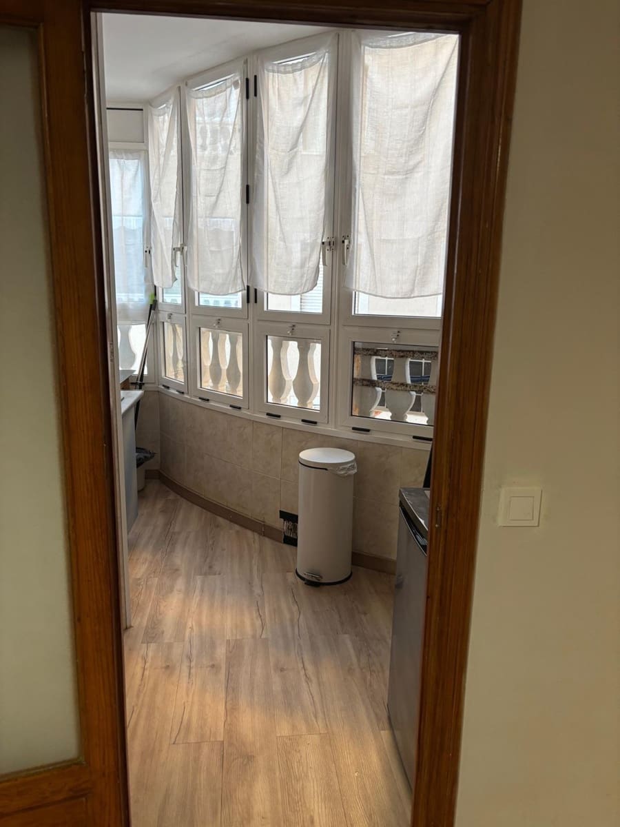 2 slaapkamer Appartement te koop in Torrevieja - € 126.000 (Ref: 9422429)