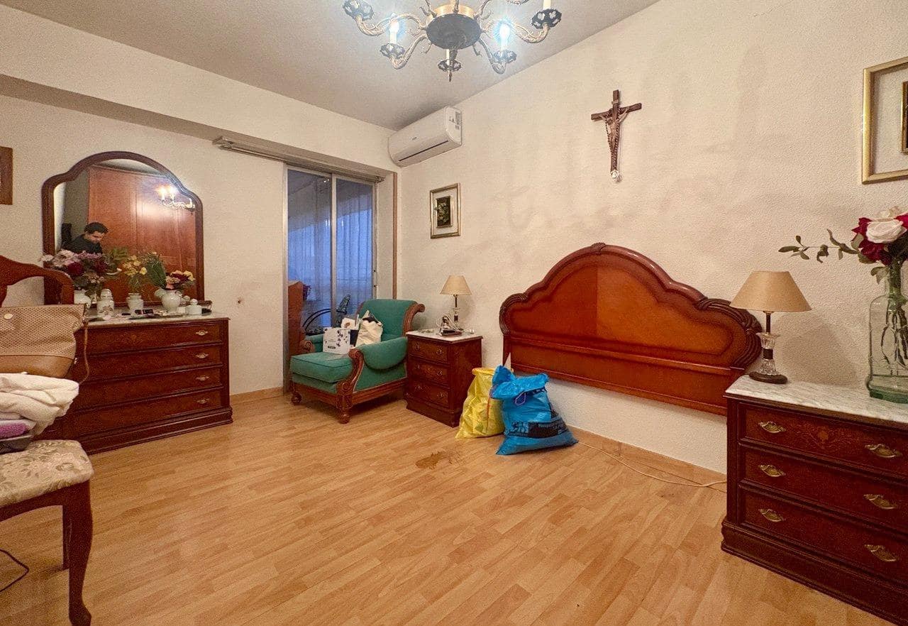 3 sovrum Takvåning till salu i Madrid stad - 470 000 € (Ref: 9422430)