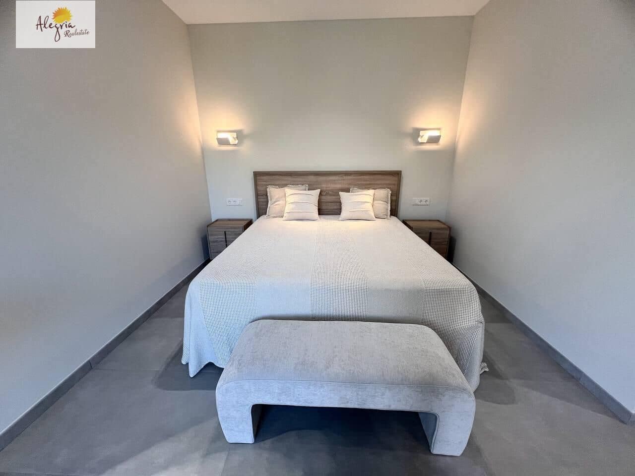 5 bedroom Villa for sale in Cullera with pool garage - € 1,300,000 (Ref: 9425774)