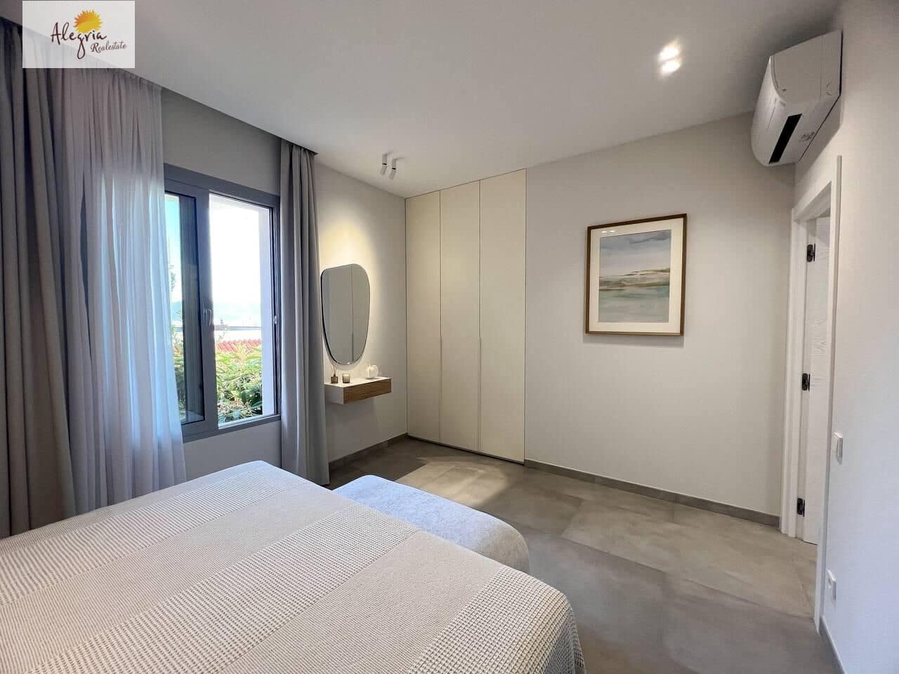 5 bedroom Villa for sale in Cullera with pool garage - € 1,300,000 (Ref: 9425774)