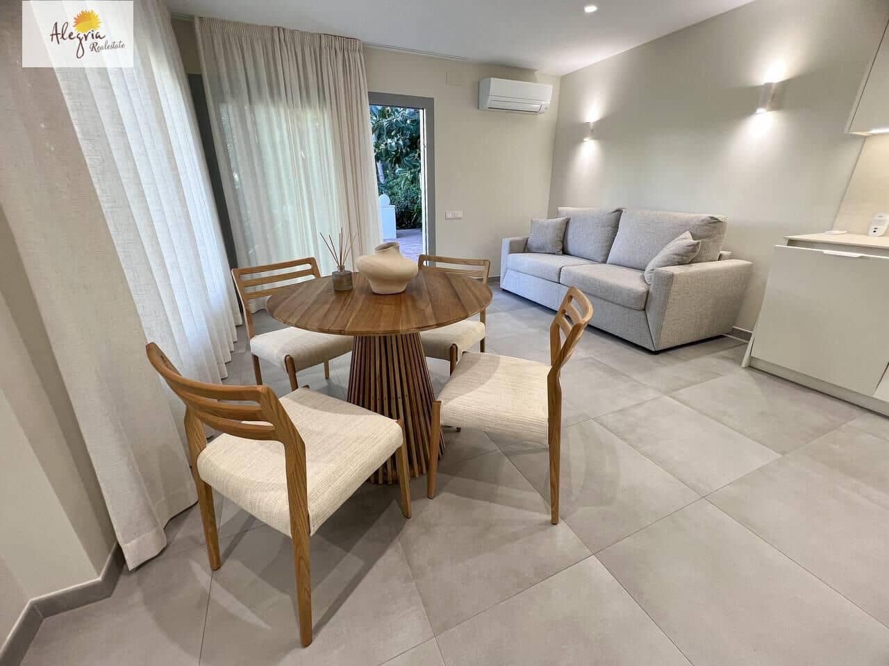 5 bedroom Villa for sale in Cullera with pool garage - € 1,300,000 (Ref: 9425774)