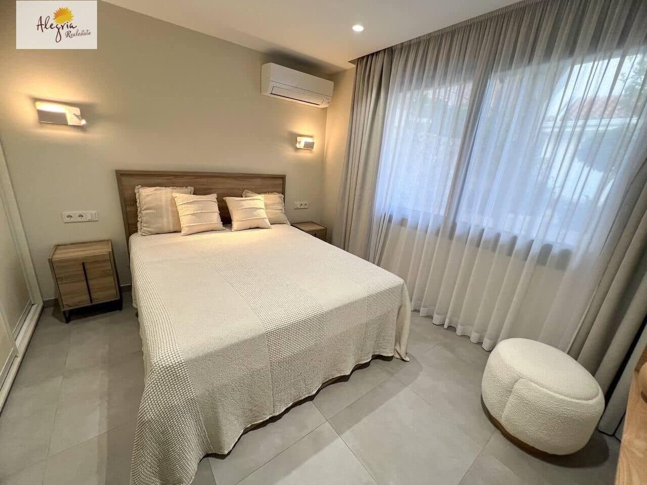 5 bedroom Villa for sale in Cullera with pool garage - € 1,300,000 (Ref: 9425774)