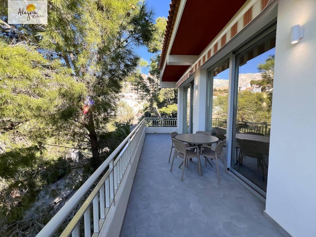 5 bedroom Villa for sale in Cullera with pool garage - € 1,300,000 (Ref: 9425774)