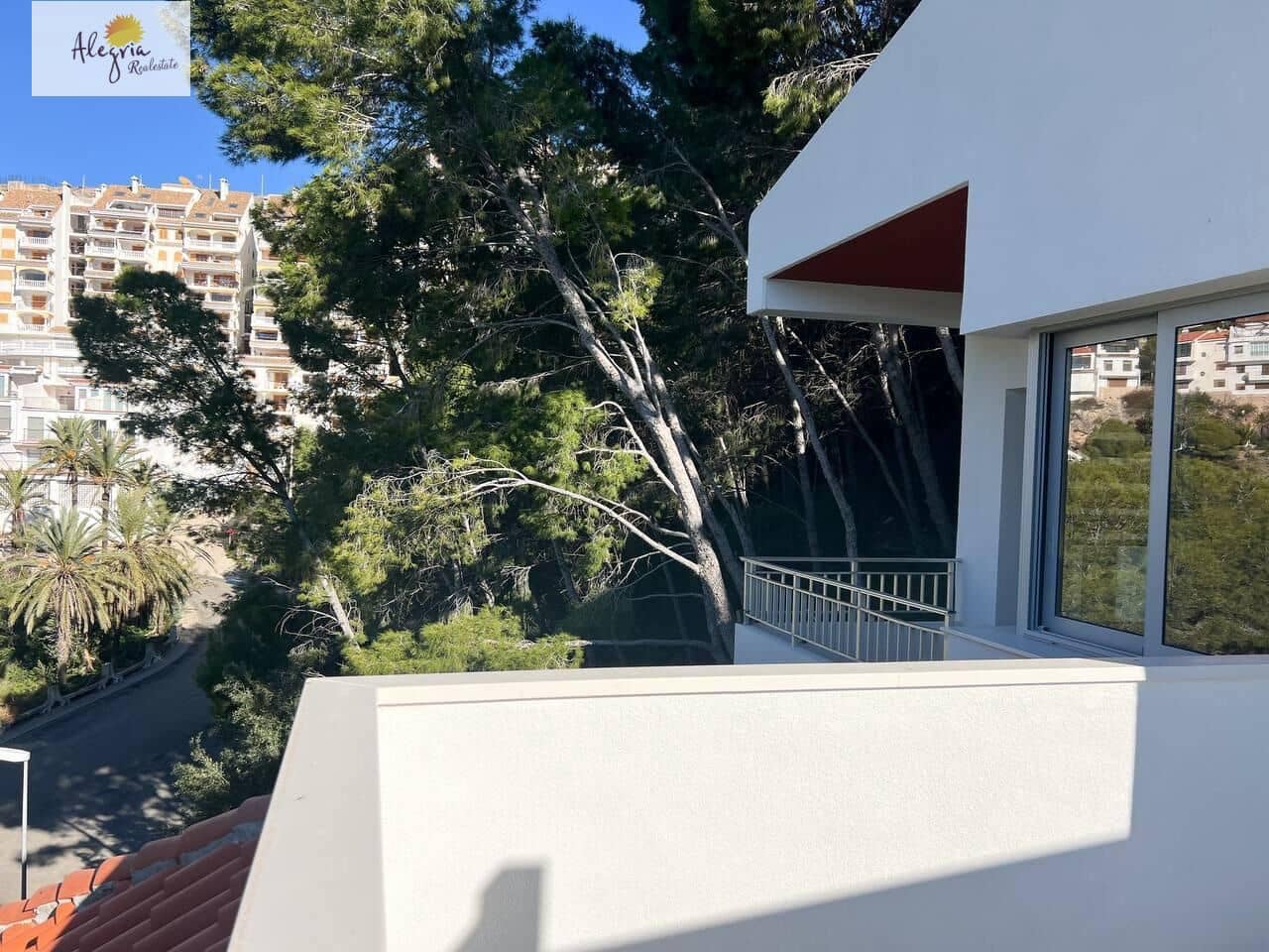 5 bedroom Villa for sale in Cullera with pool garage - € 1,300,000 (Ref: 9425774)