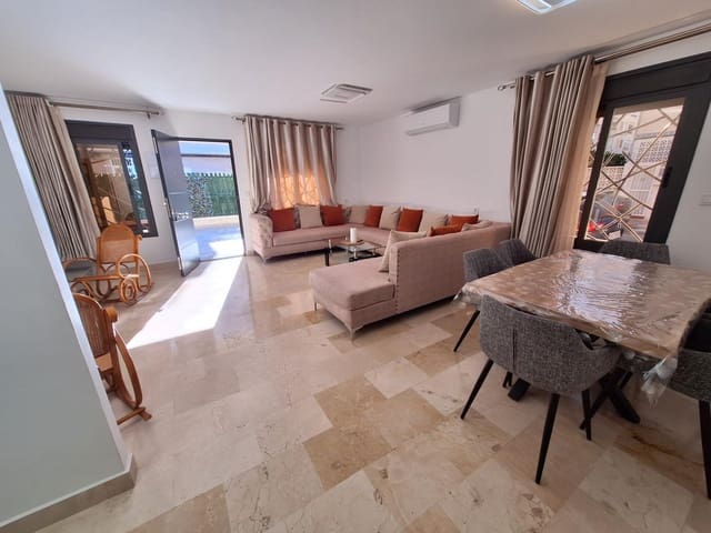 5 bedroom Terraced Villa for sale in Playa del Cura, Torrevieja - € 319,500 (Ref: 9427214)