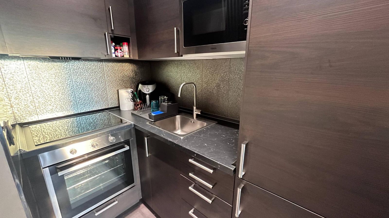 1 soverom Leilighet til salgs i Alcobendas med svømmebasseng - € 382 000 (Ref: 9427217)