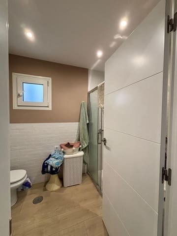 Ático de 1 habitación en La Mata, Torrevieja en venta con garaje - 240.000 € (Ref: 9427218)