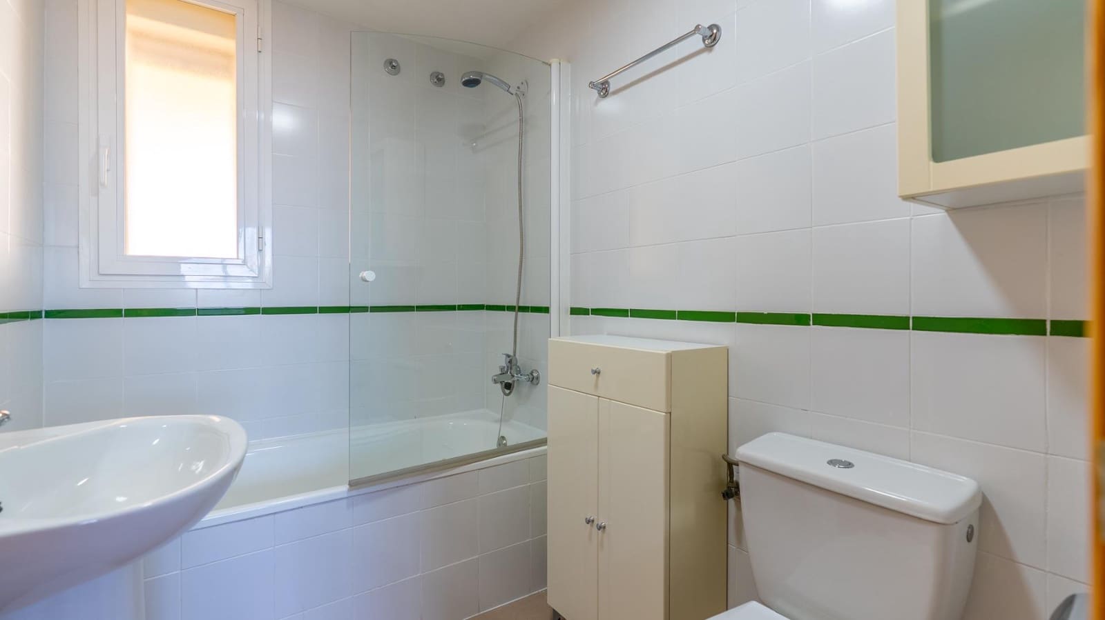 3 makuuhuone Kattohuoneisto myytävänä paikassa La Villajoyosa / Vila Joiosa mukana uima-altaan 
autotalli - 269 900 € (Ref: 9431273)