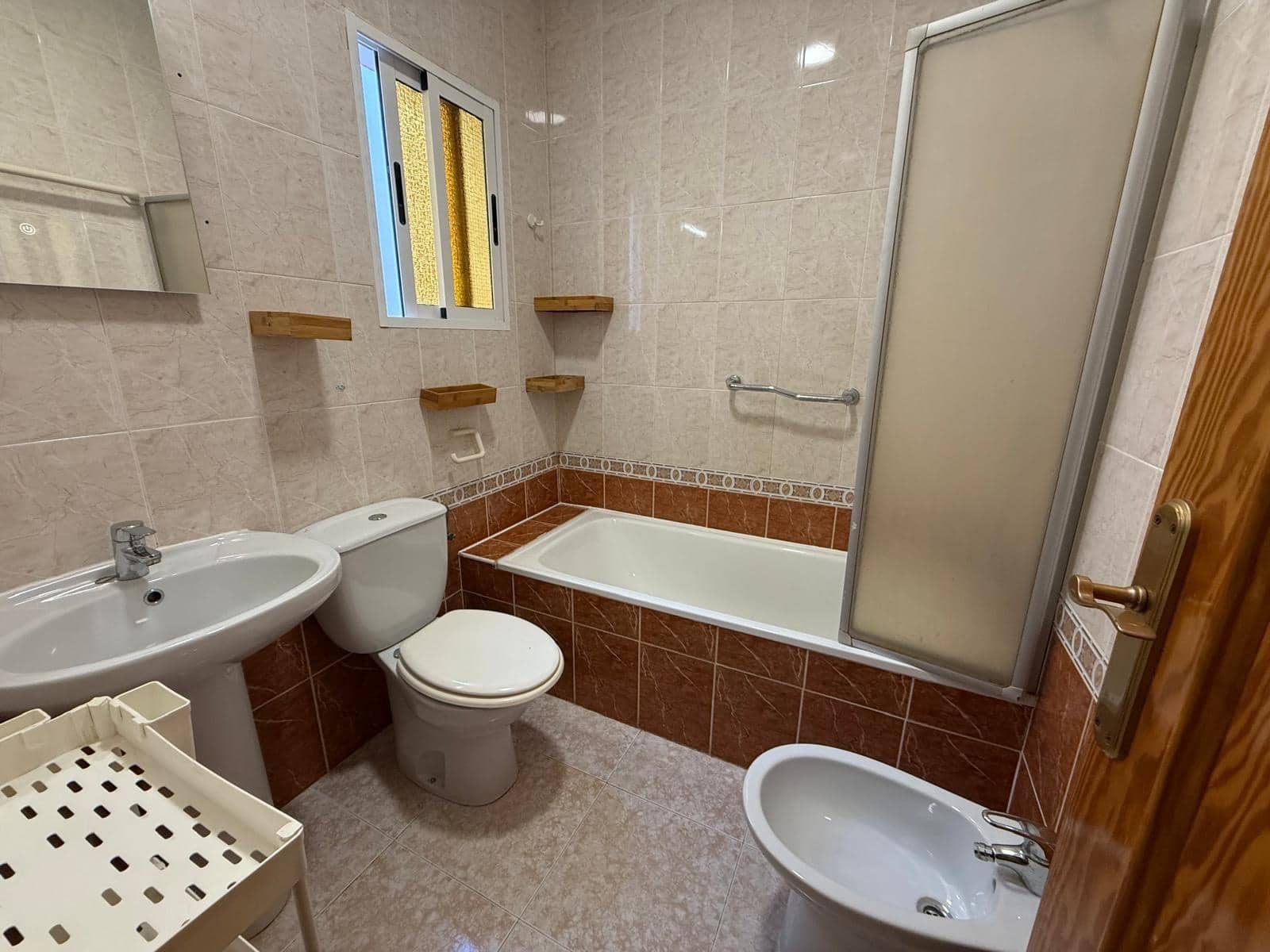 3 quarto Apartamento para venda em Torrevieja com piscina - 160 000 € (Ref: 9436245)