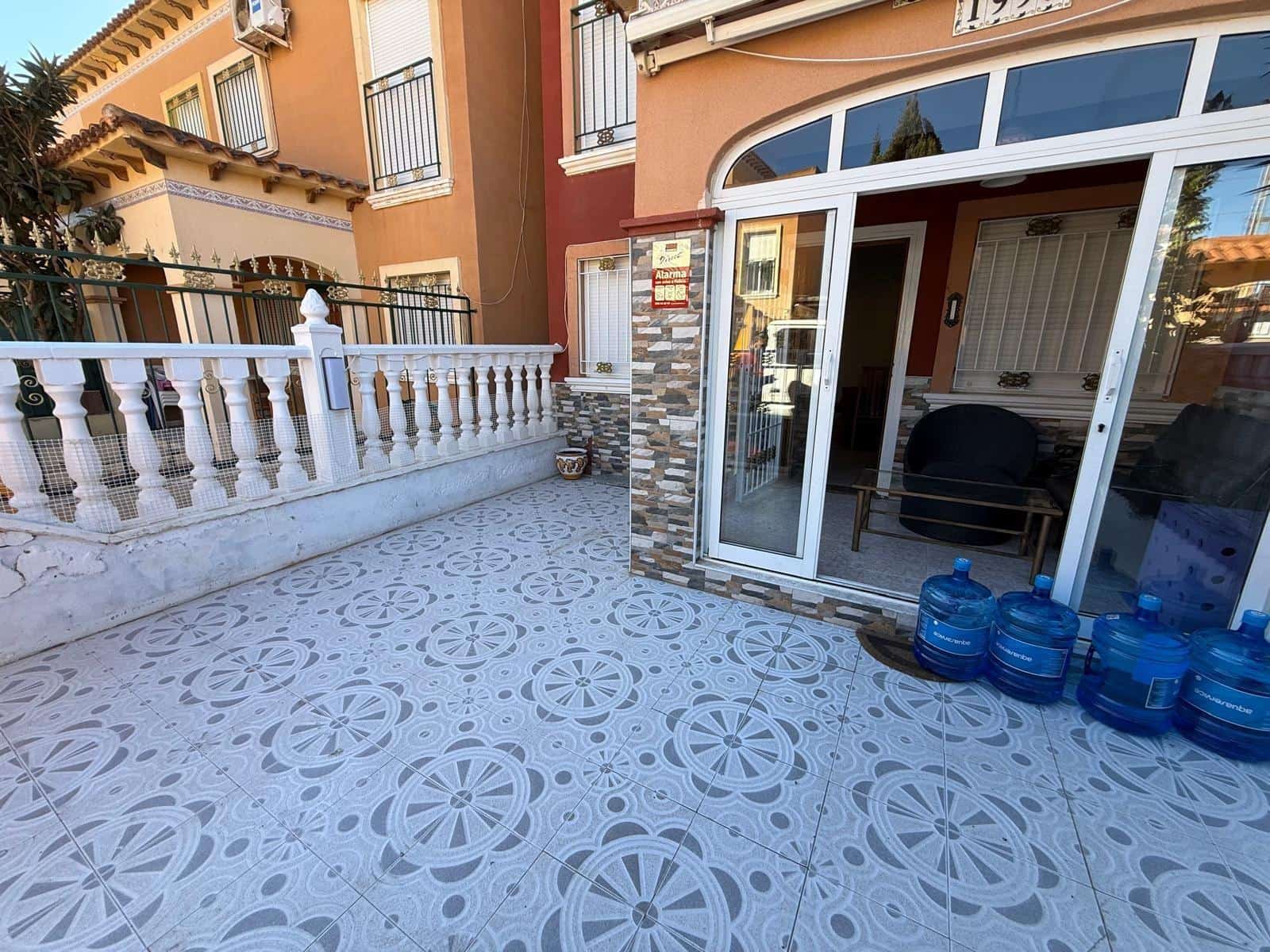 3 quarto Apartamento para venda em Torrevieja com piscina - 160 000 € (Ref: 9436245)