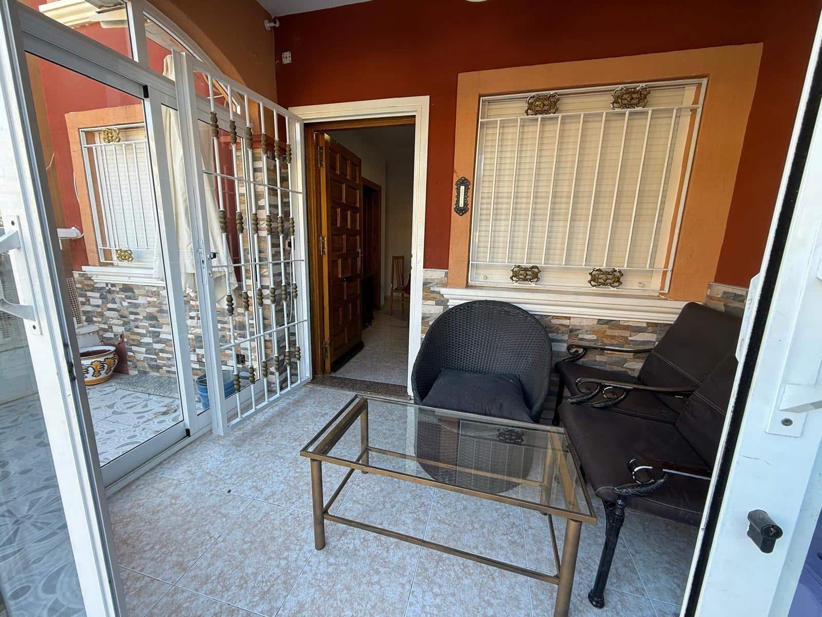 3 quarto Apartamento para venda em Torrevieja com piscina - 160 000 € (Ref: 9436245)