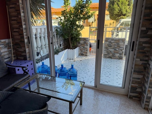 3 quarto Apartamento para venda em El Chaparral - La Siesta - La Torreta, Torrevieja com piscina - 160 000 € (Ref: 9436245)