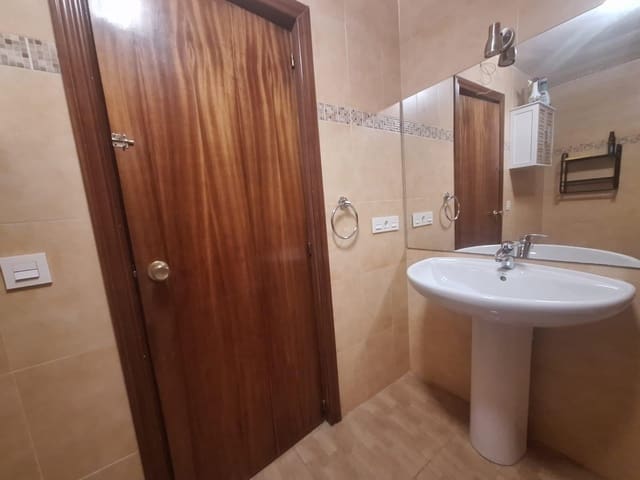 3 camera da letto Appartamento in vendita in Carolinas Altas, Alicante città - 147.000 € (Rif: 9436248)