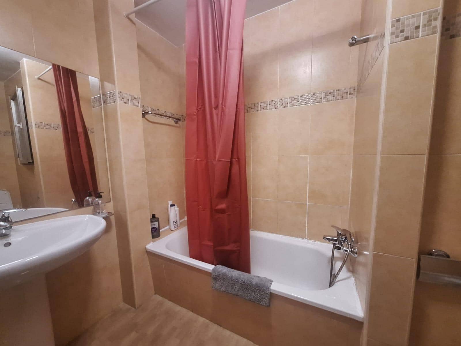 3 makuuhuone Asunto myytävänä paikassa Alicante kaupunki - 147 000 € (Ref: 9436248)