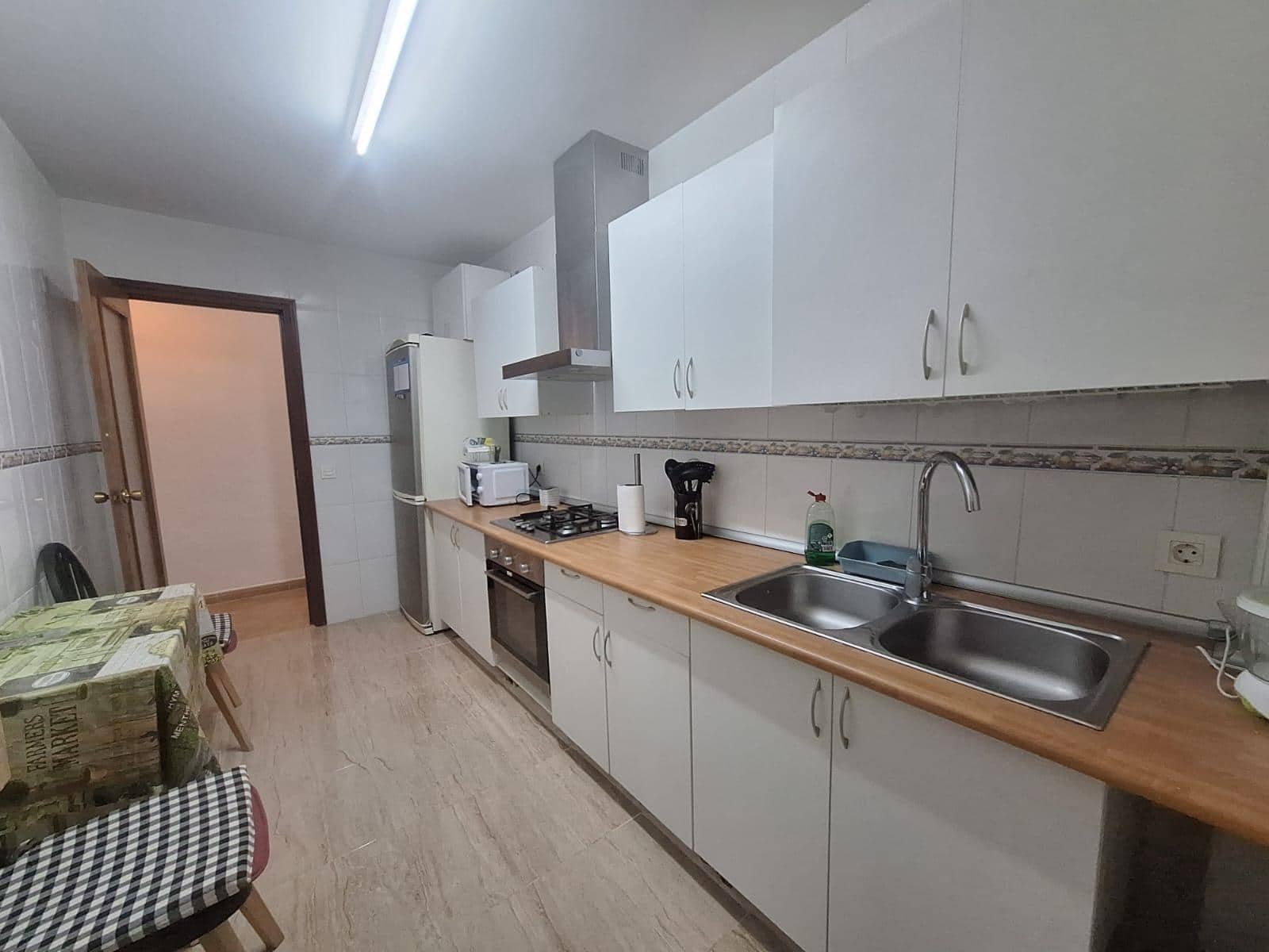 3 makuuhuone Asunto myytävänä paikassa Alicante kaupunki - 147 000 € (Ref: 9436248)