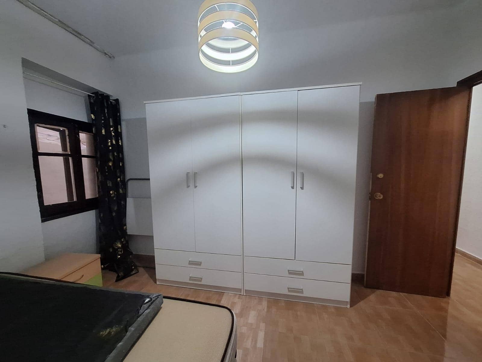 3 makuuhuone Asunto myytävänä paikassa Alicante kaupunki - 147 000 € (Ref: 9436248)