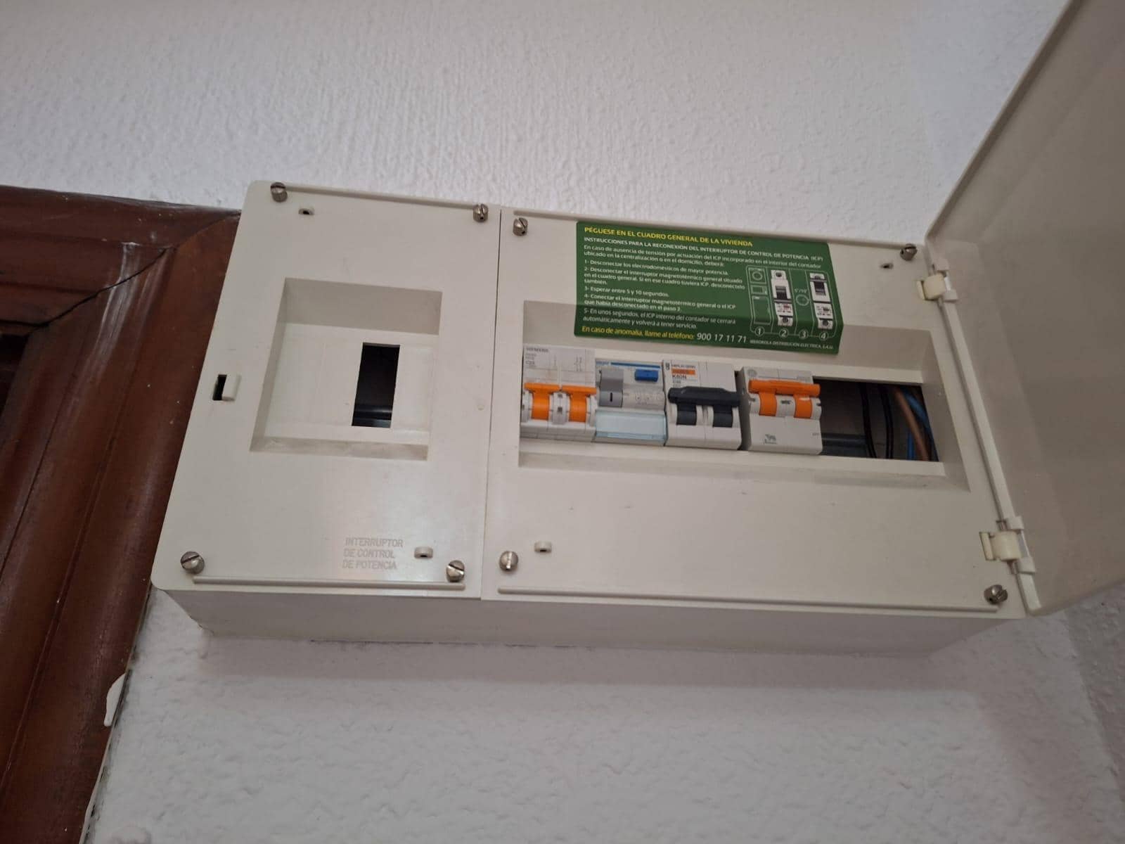 3 makuuhuone Asunto myytävänä paikassa Alicante kaupunki - 147 000 € (Ref: 9436248)