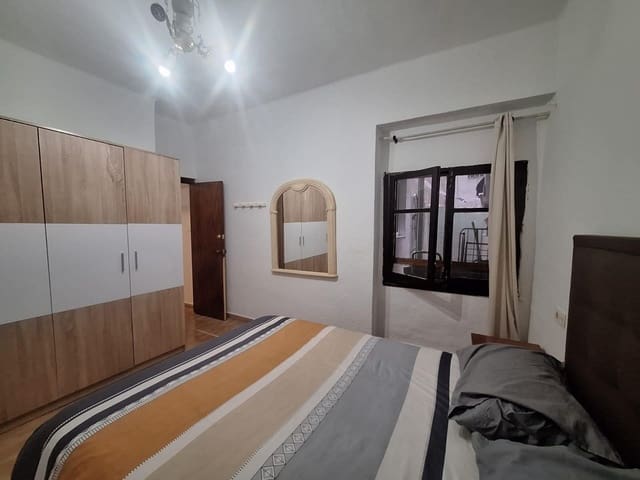 3 camera da letto Appartamento in vendita in Carolinas Altas, Alicante città - 147.000 € (Rif: 9436248)