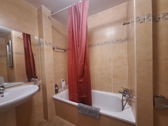 3 camera da letto Appartamento in vendita in Carolinas Altas, Alicante città - 147.000 € (Rif: 9436248)
