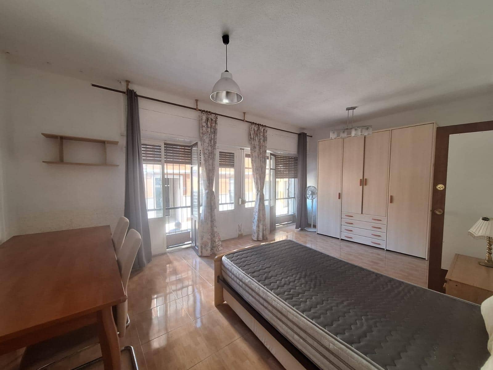 3 makuuhuone Asunto myytävänä paikassa Alicante kaupunki - 147 000 € (Ref: 9436248)