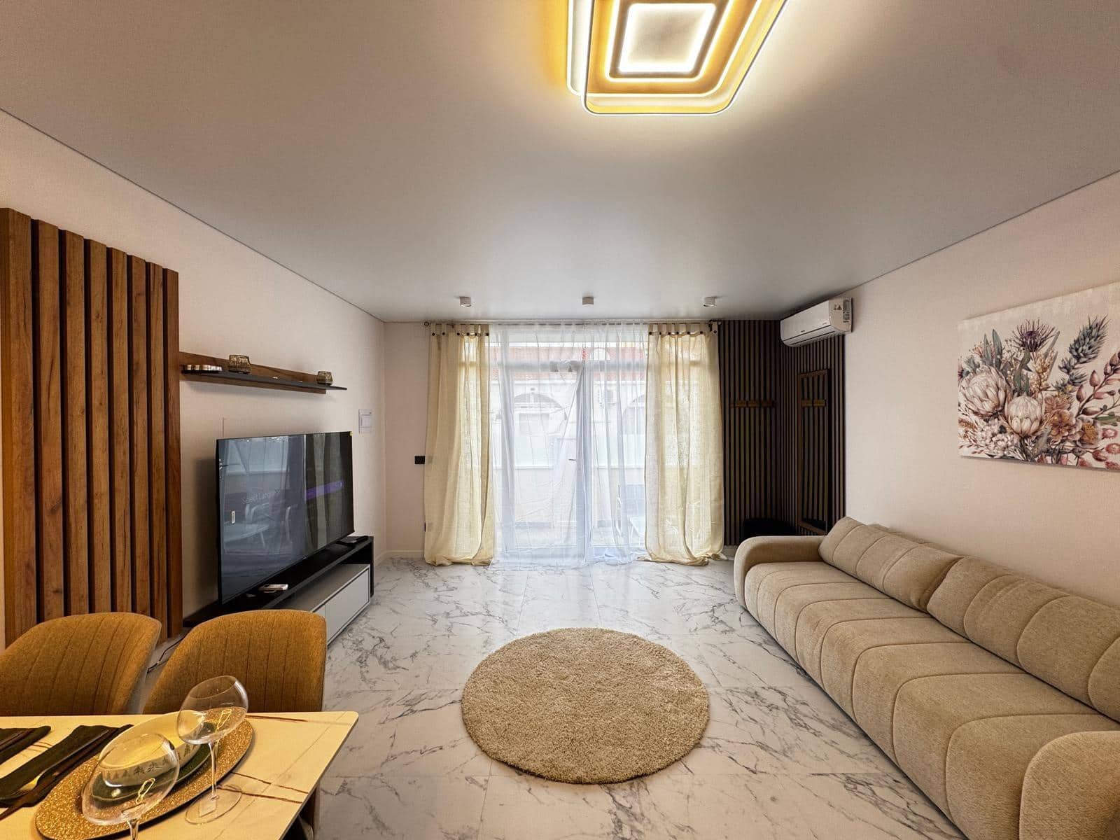 Bungalow de 1 habitación en Torrevieja en venta - 125.000 € (Ref: 9437814)