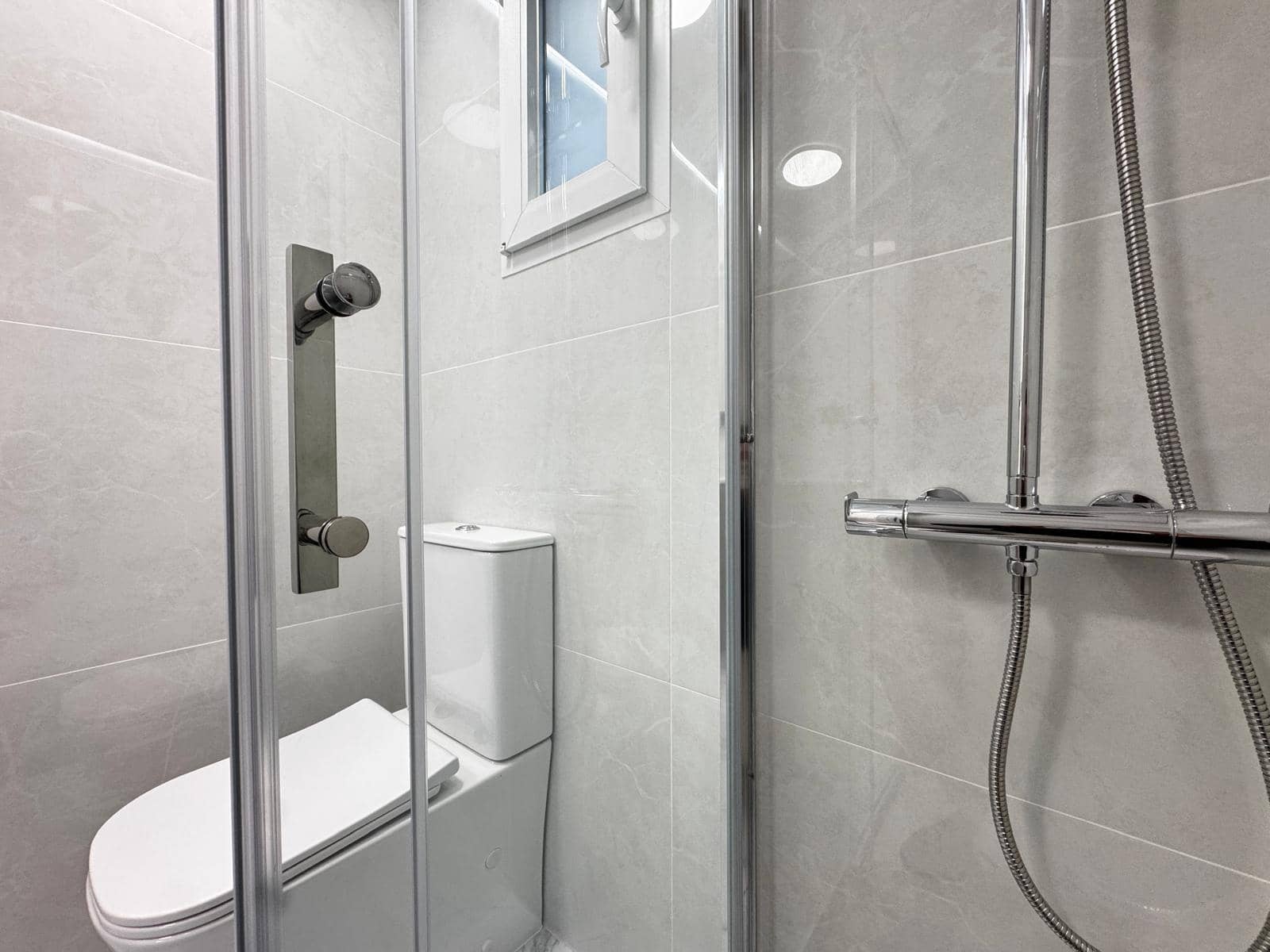 Bungalow de 1 habitación en Torrevieja en venta - 125.000 € (Ref: 9437814)