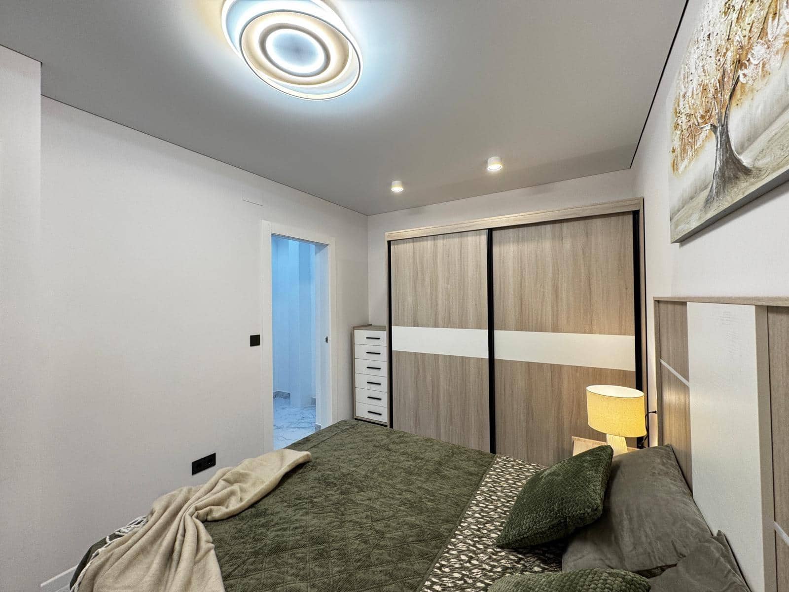 Bungalow de 1 habitación en Torrevieja en venta - 125.000 € (Ref: 9437814)