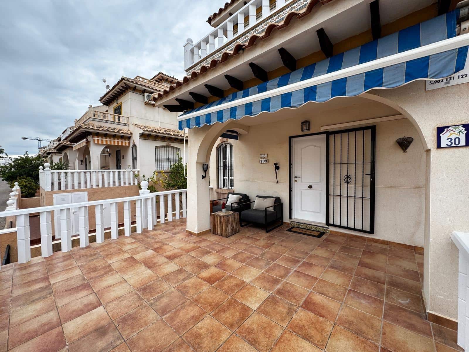 2 sypialnia Dom szeregowy na sprzedaż w Orihuela Costa z basenem - 245 000 € (Ref: 9437815)