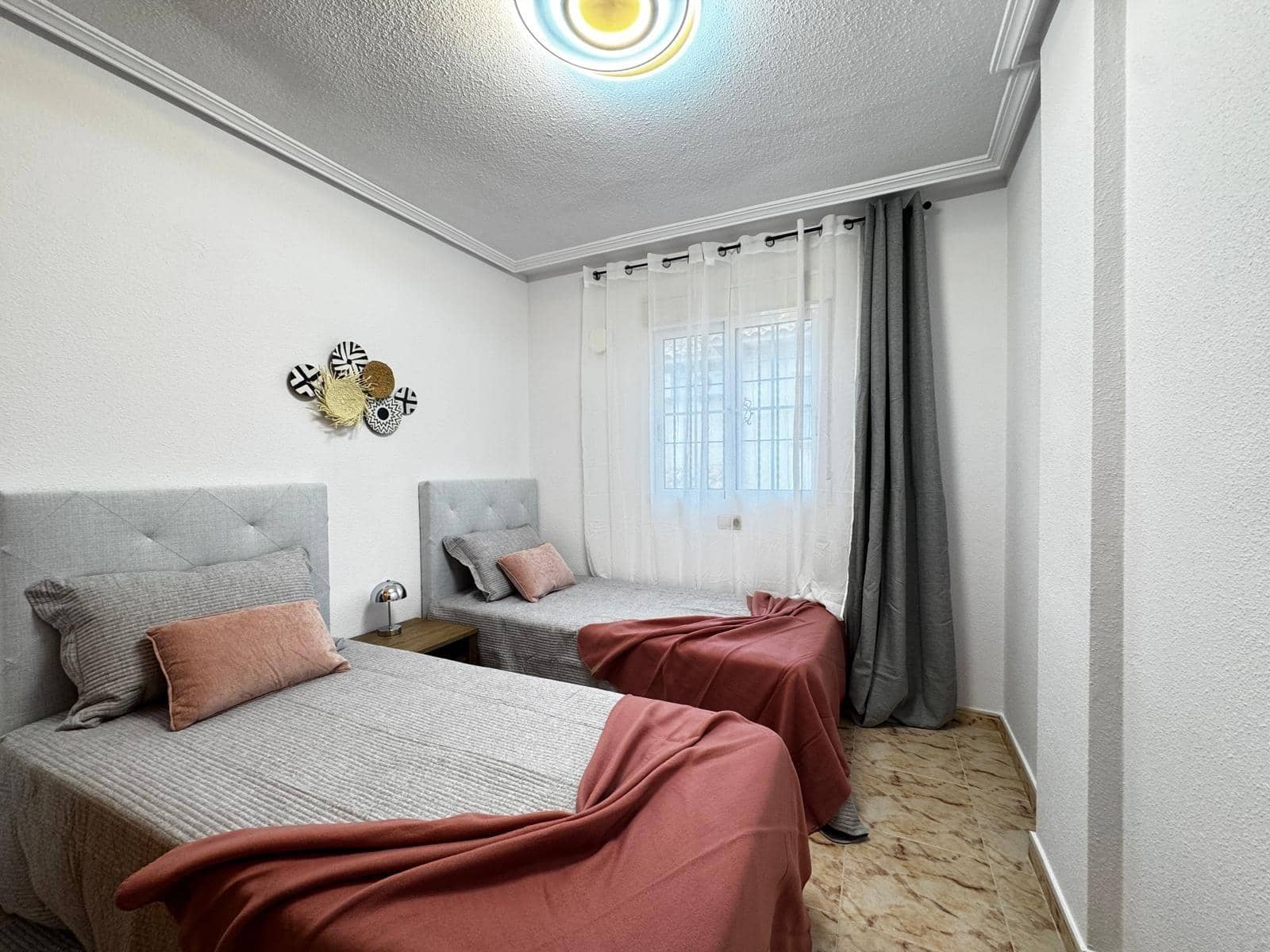 2 sypialnia Dom szeregowy na sprzedaż w Orihuela Costa z basenem - 245 000 € (Ref: 9437815)