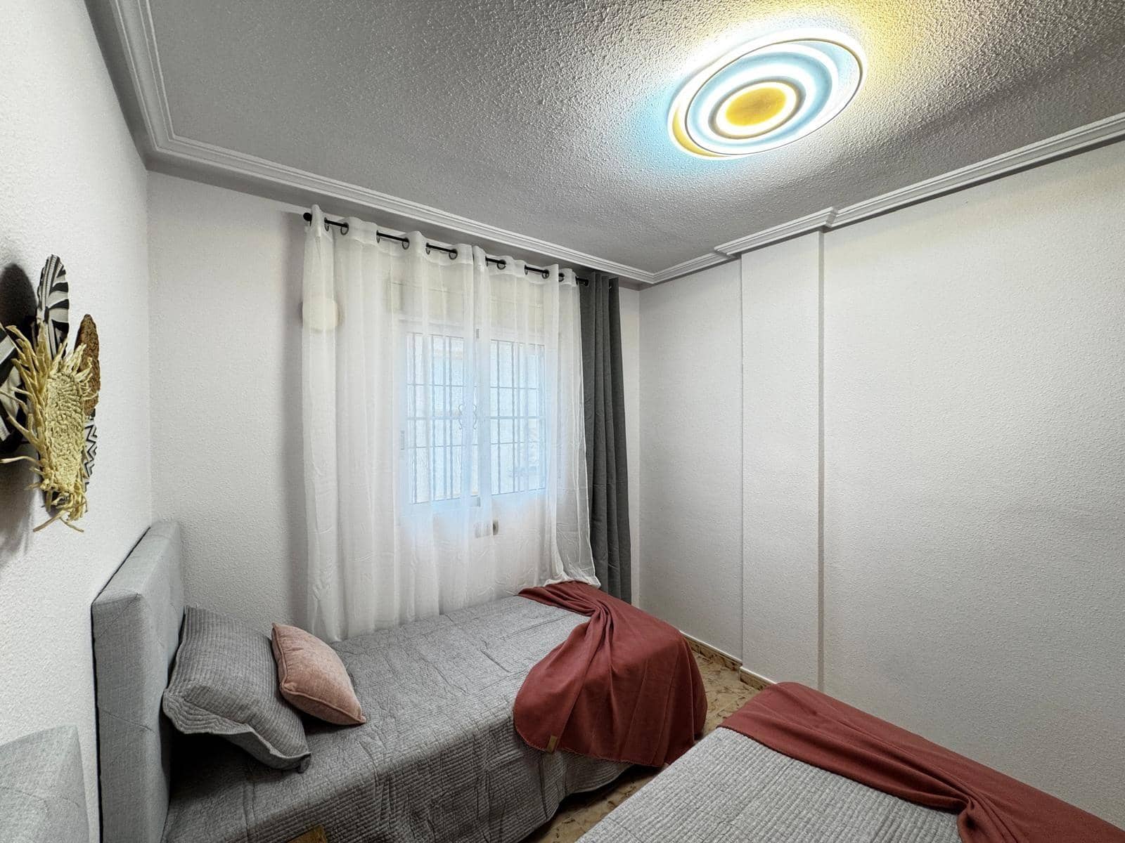 2 sypialnia Dom szeregowy na sprzedaż w Orihuela Costa z basenem - 245 000 € (Ref: 9437815)