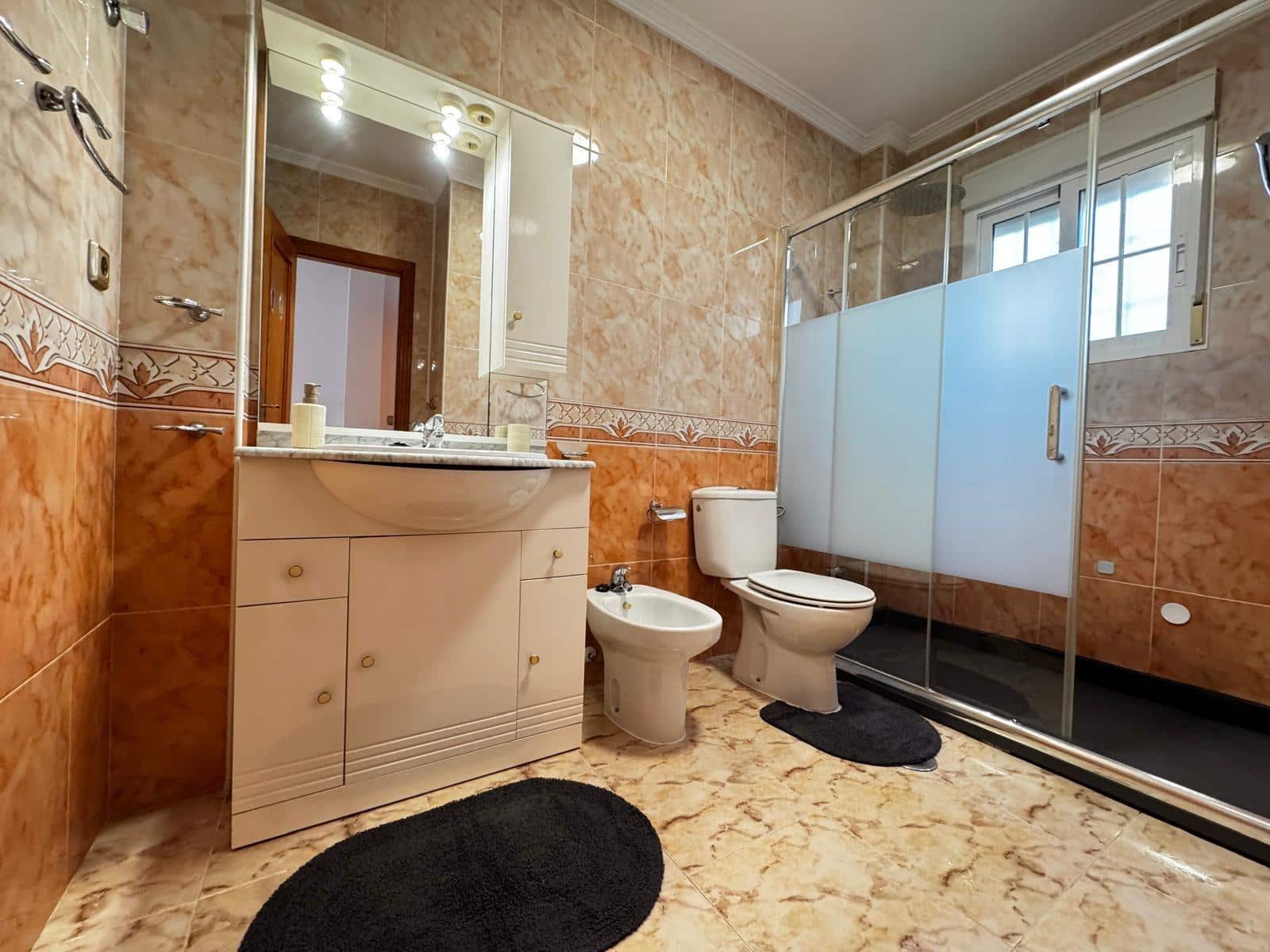 2 sypialnia Dom szeregowy na sprzedaż w Orihuela Costa z basenem - 245 000 € (Ref: 9437815)