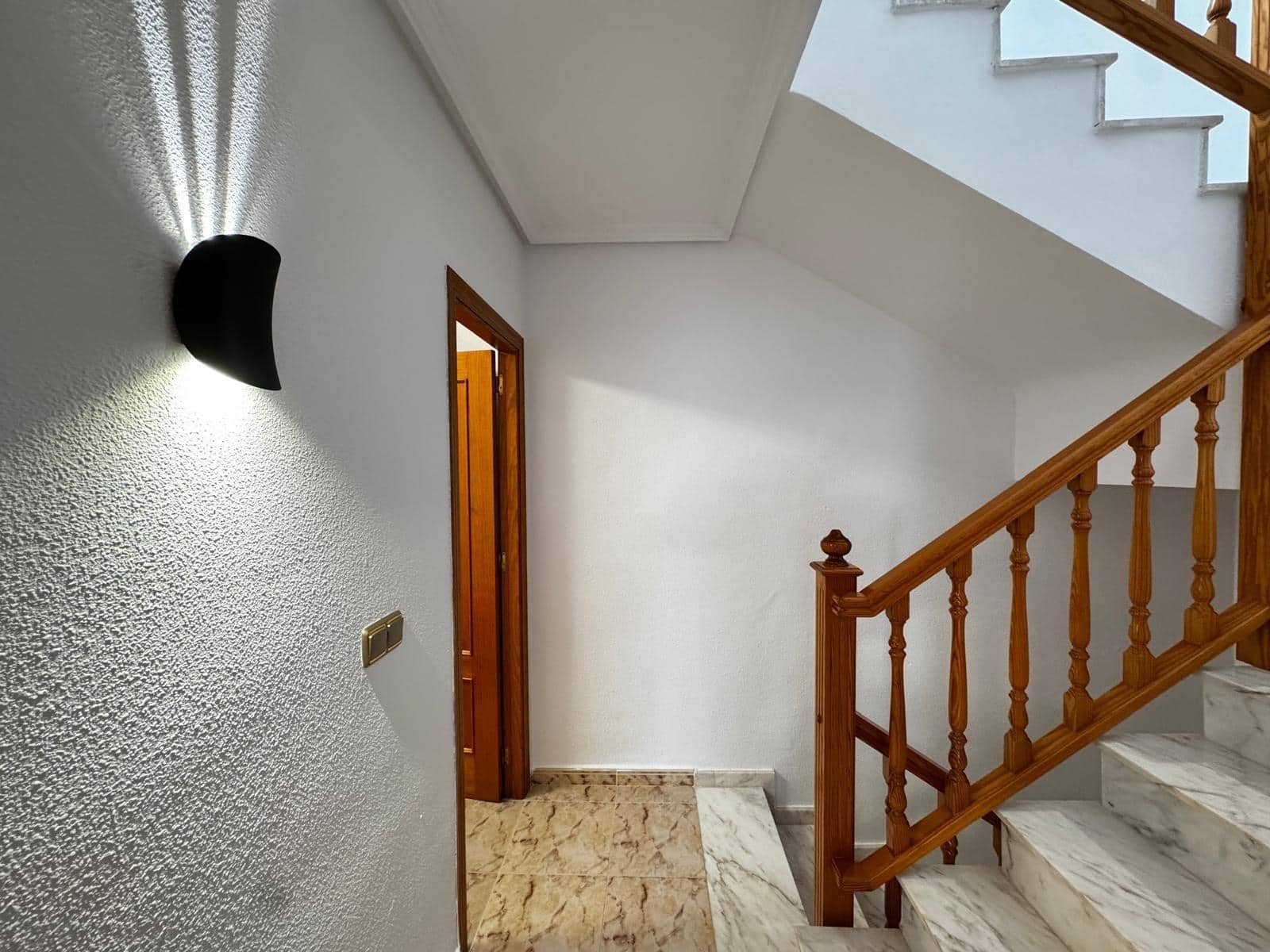 2 sypialnia Dom szeregowy na sprzedaż w Orihuela Costa z basenem - 245 000 € (Ref: 9437815)