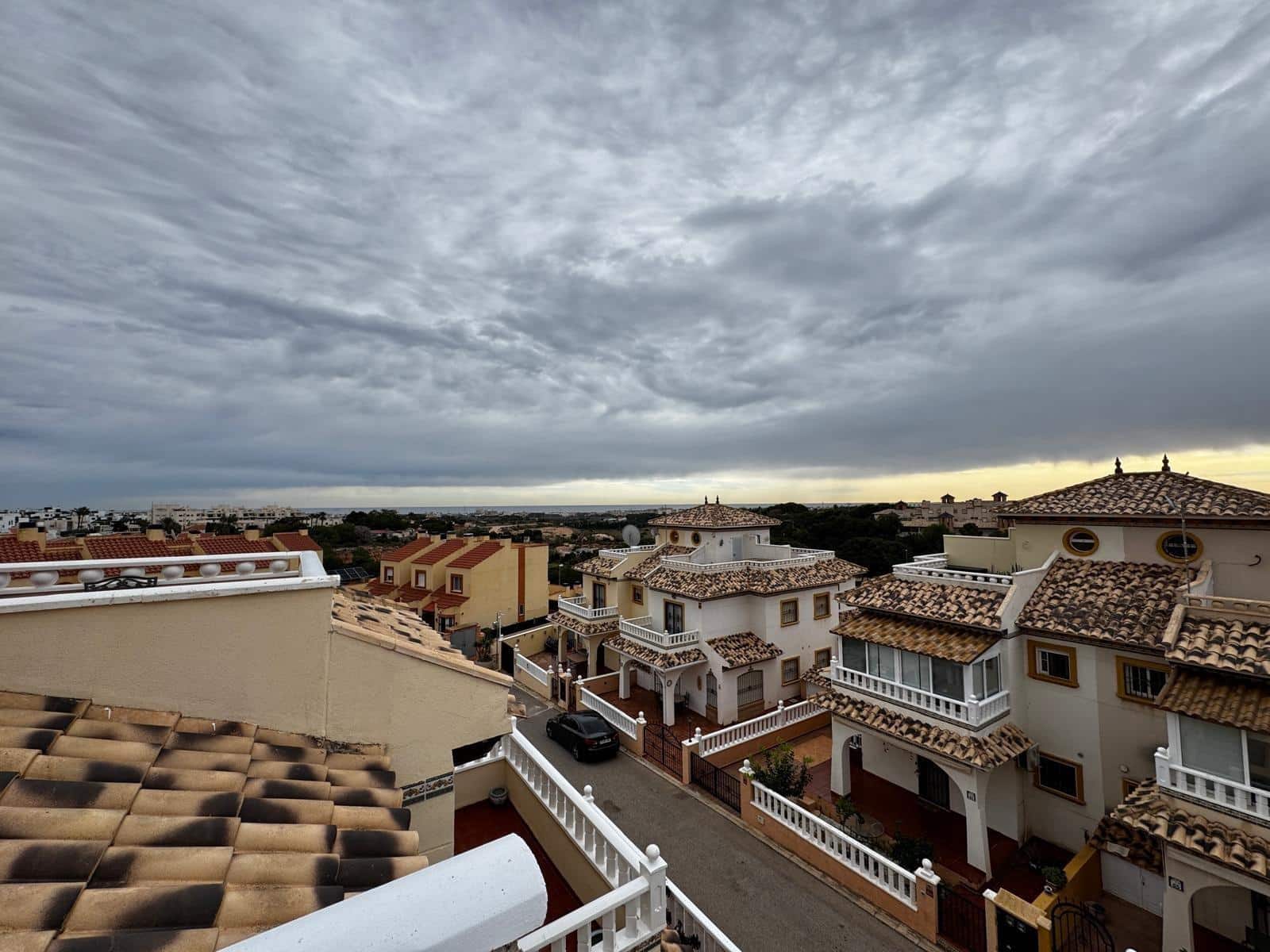 2 sypialnia Dom szeregowy na sprzedaż w Orihuela Costa z basenem - 245 000 € (Ref: 9437815)