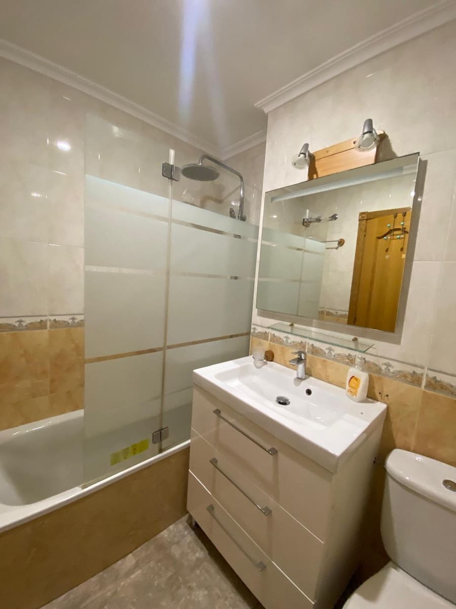 2 sypialnia Apartament na sprzedaż w Torrevieja - 147 000 € (Ref: 9440126)