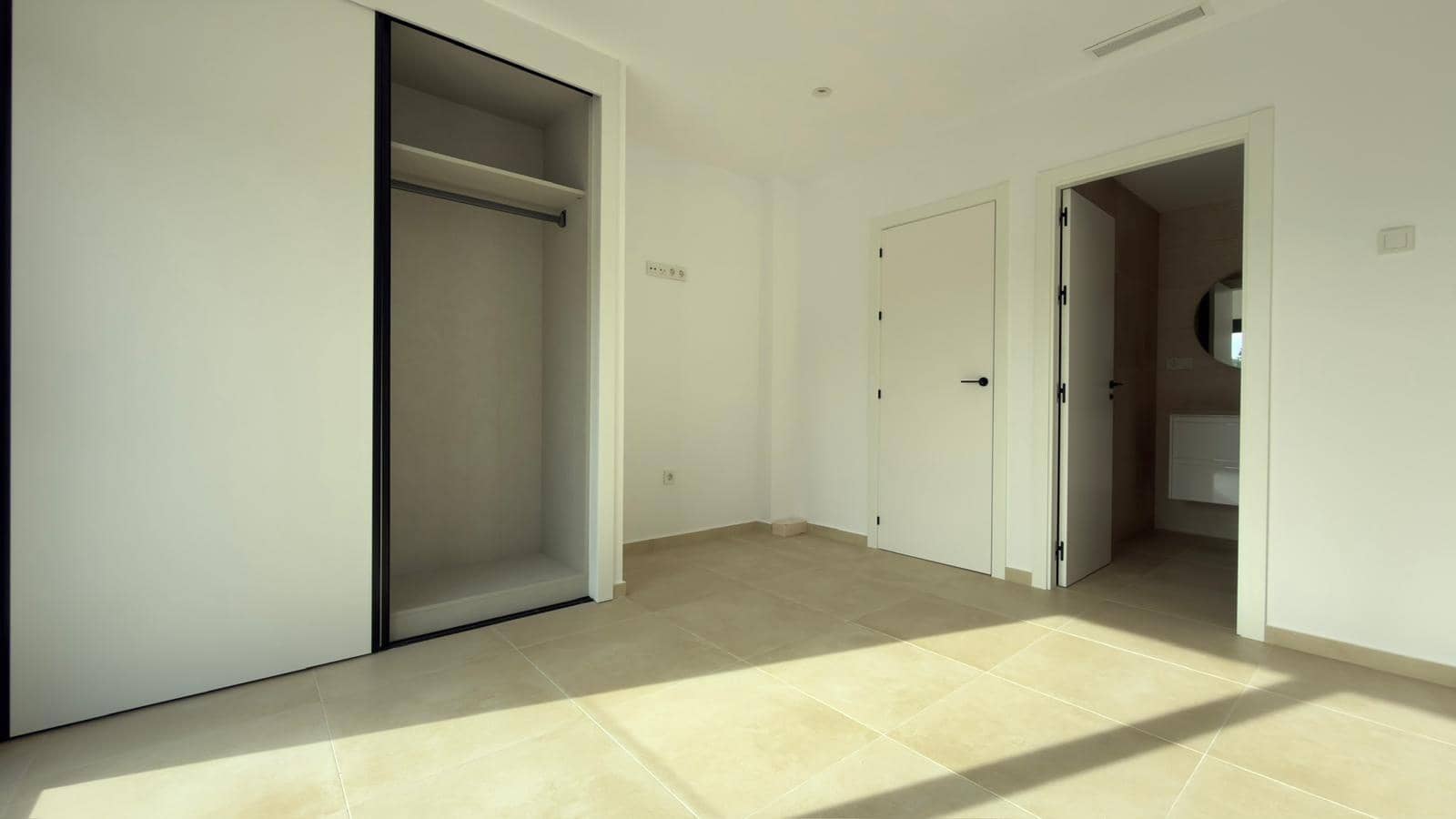 3 makuuhuone Huvila myytävänä paikassa Finestrat mukana uima-altaan - 559 000 € (Ref: 9440127)